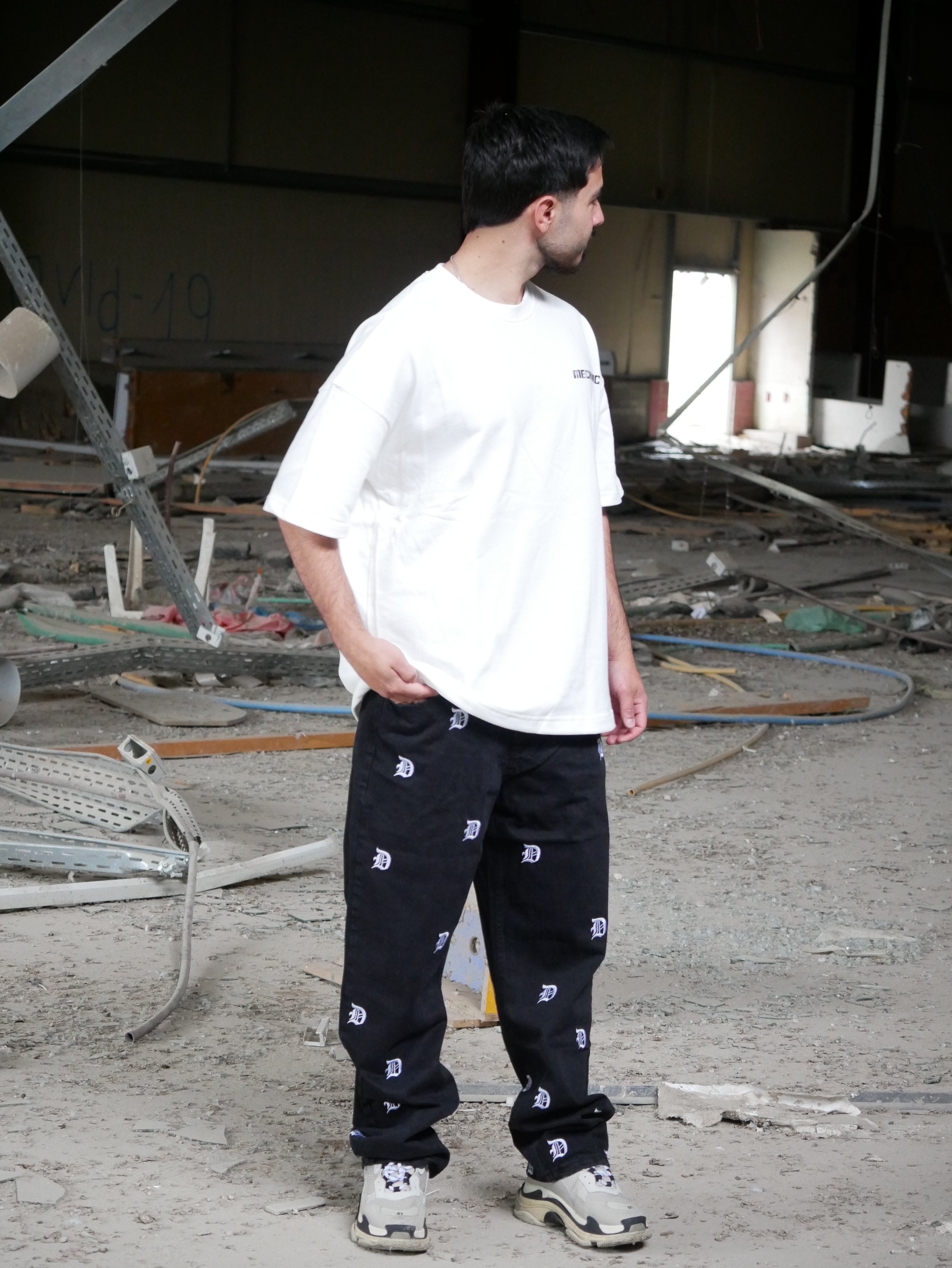 BLACK LATTER JEANS®